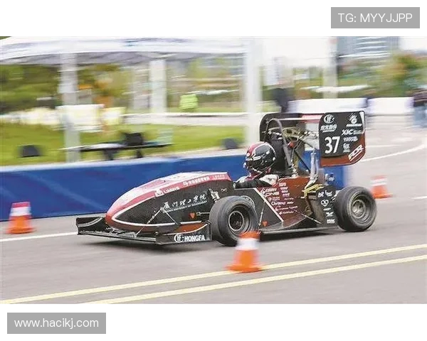 厦理工 AMOY 赛车队斩获全国季军,“8 字绕环” 竞速封王